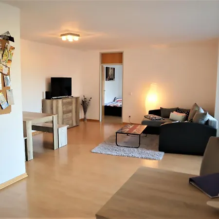 Am Clara Park Apartment